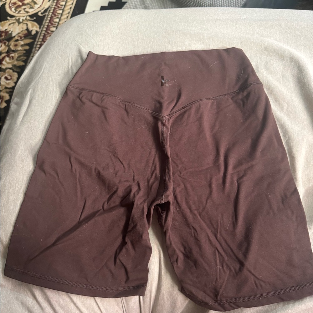 Brown Kamo Fitness gym shorts